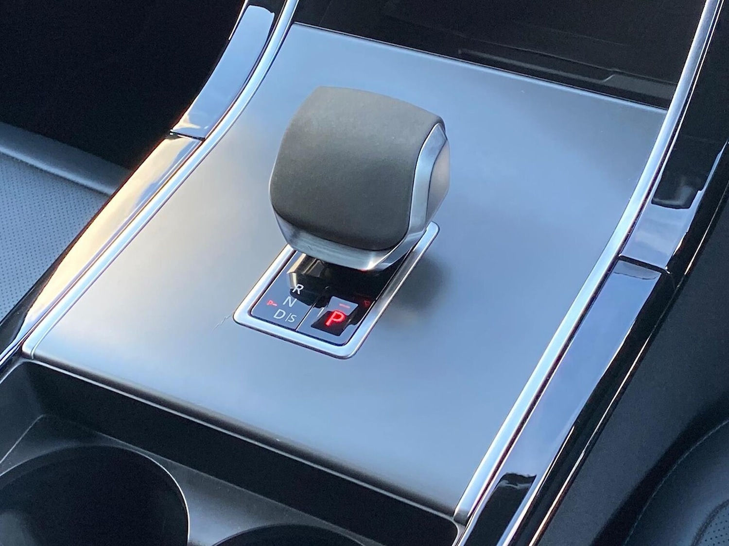 Used Land Rover Range Rover Velar 2023 for sale - 76911220: Photo 13