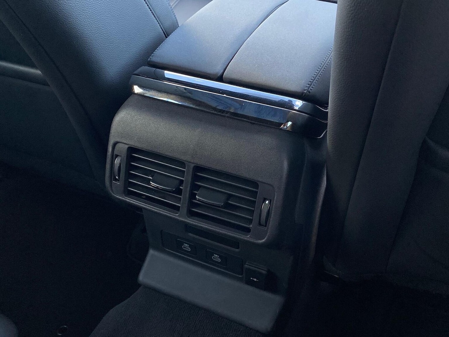 Used Land Rover Range Rover Velar 2023 for sale - 76911220: Photo 18