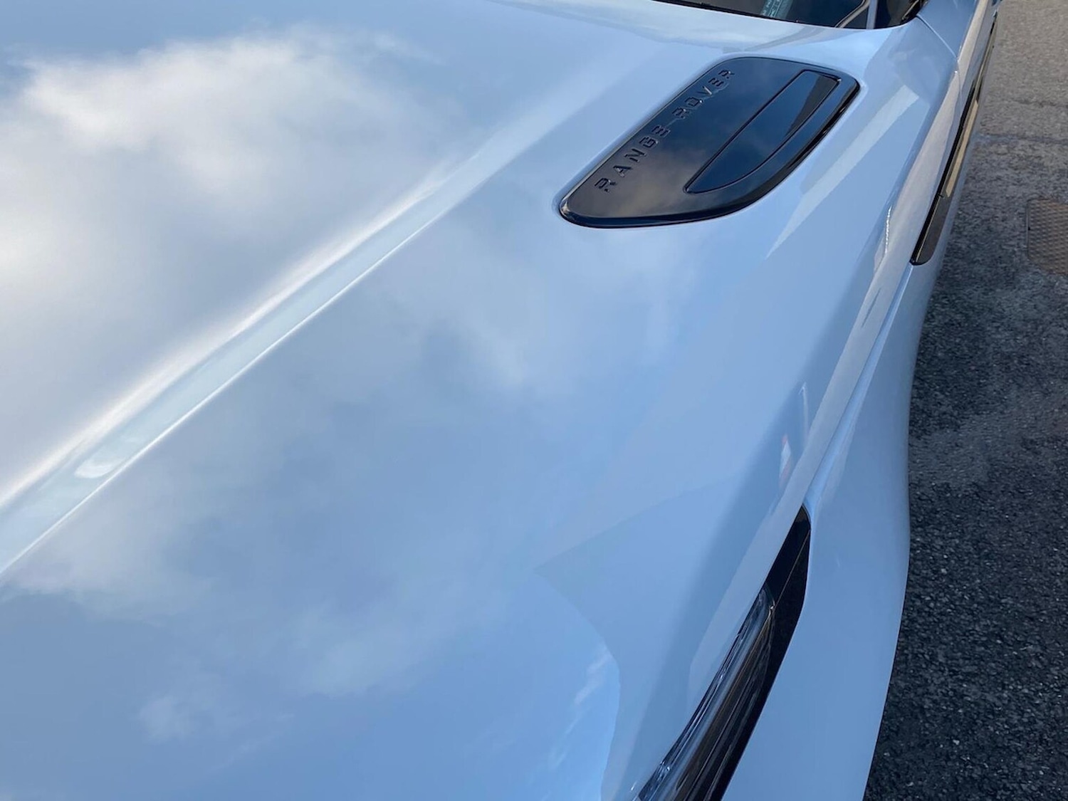 Used Land Rover Range Rover Velar 2023 for sale - 76911220: Photo 20