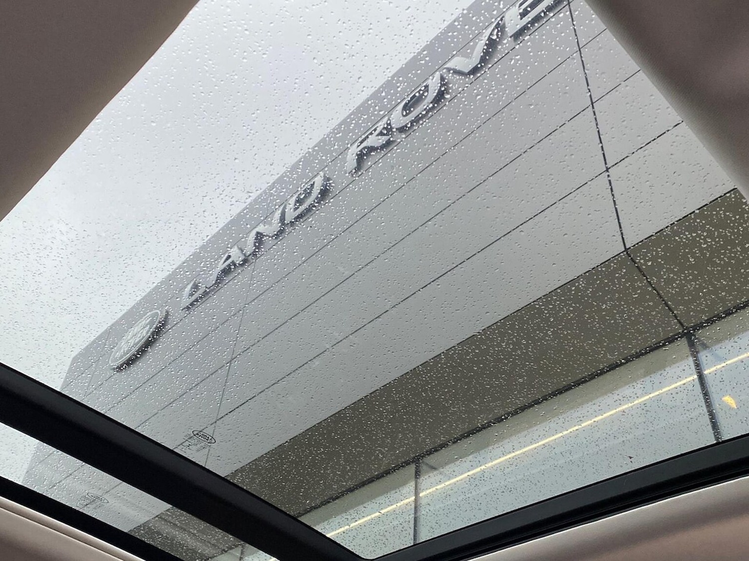 Used Land Rover Defender 2022 for sale - 77901722: Photo 27