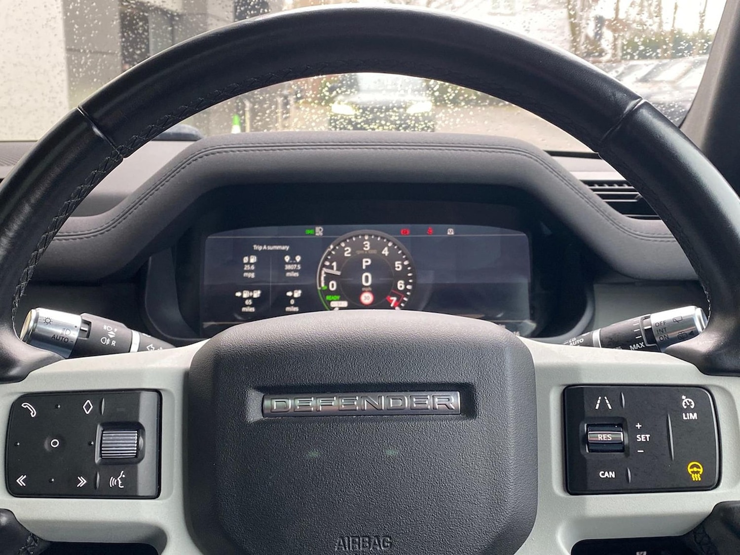 Used Land Rover Defender 2022 for sale - 77901722: Photo 28