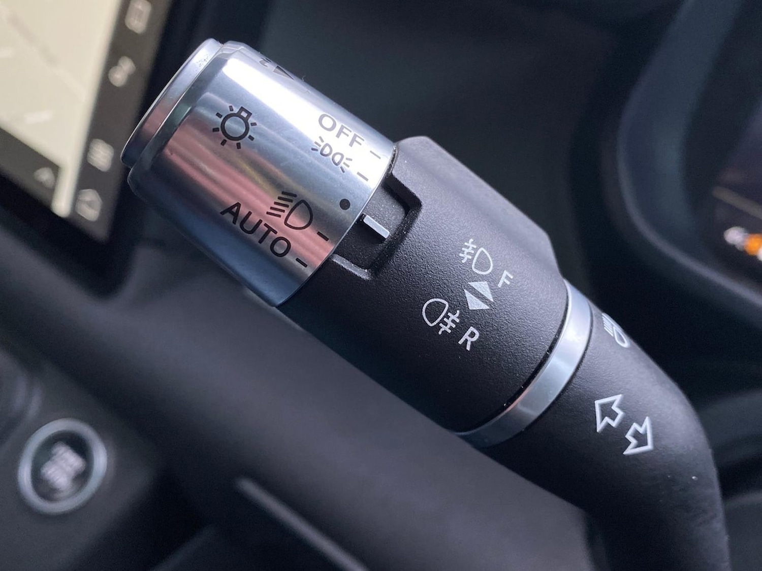 Used Land Rover Defender 2022 for sale - 77901722: Photo 32