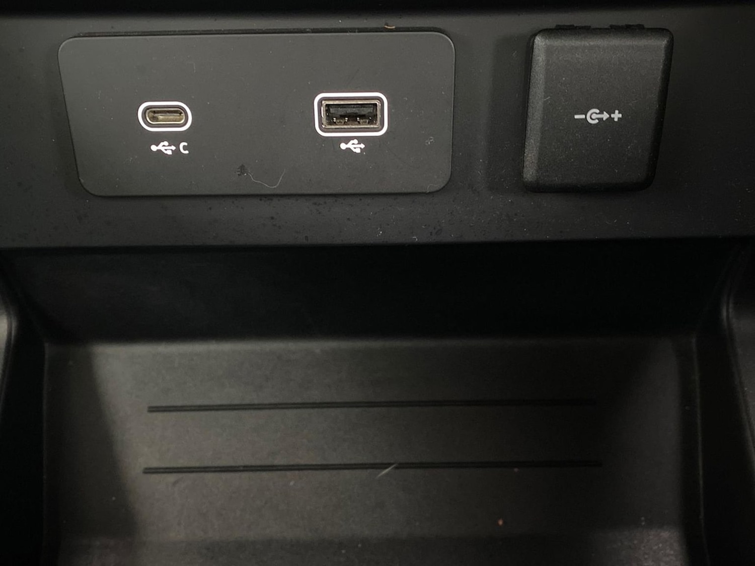 Used Land Rover Defender 2022 for sale - 77901722: Photo 34