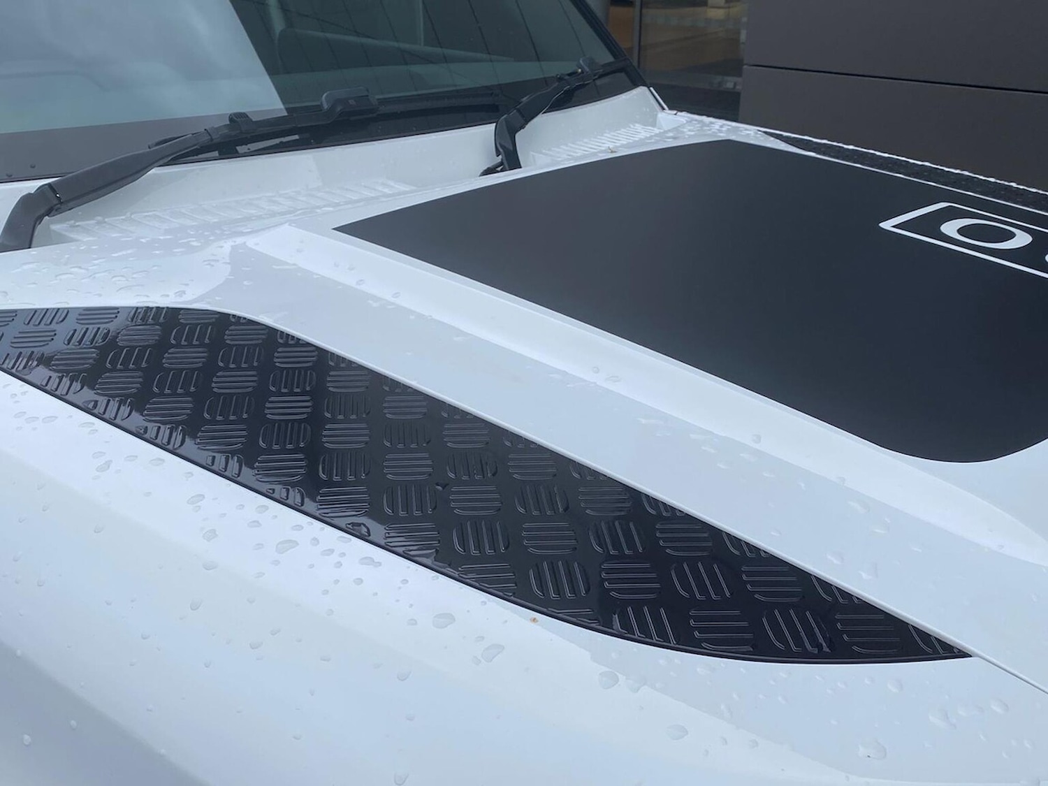 Used Land Rover Defender 2024 for sale - 76450601: Photo 20