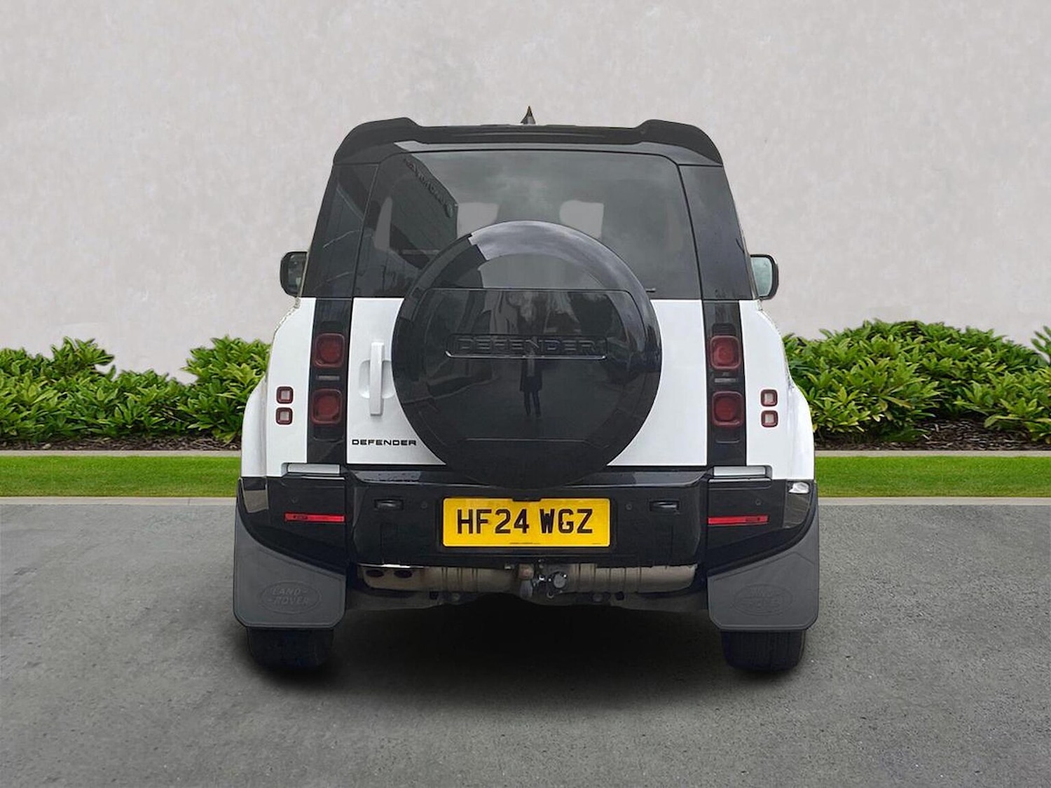 Used Land Rover Defender 2024 for sale - 76450601: Photo 6