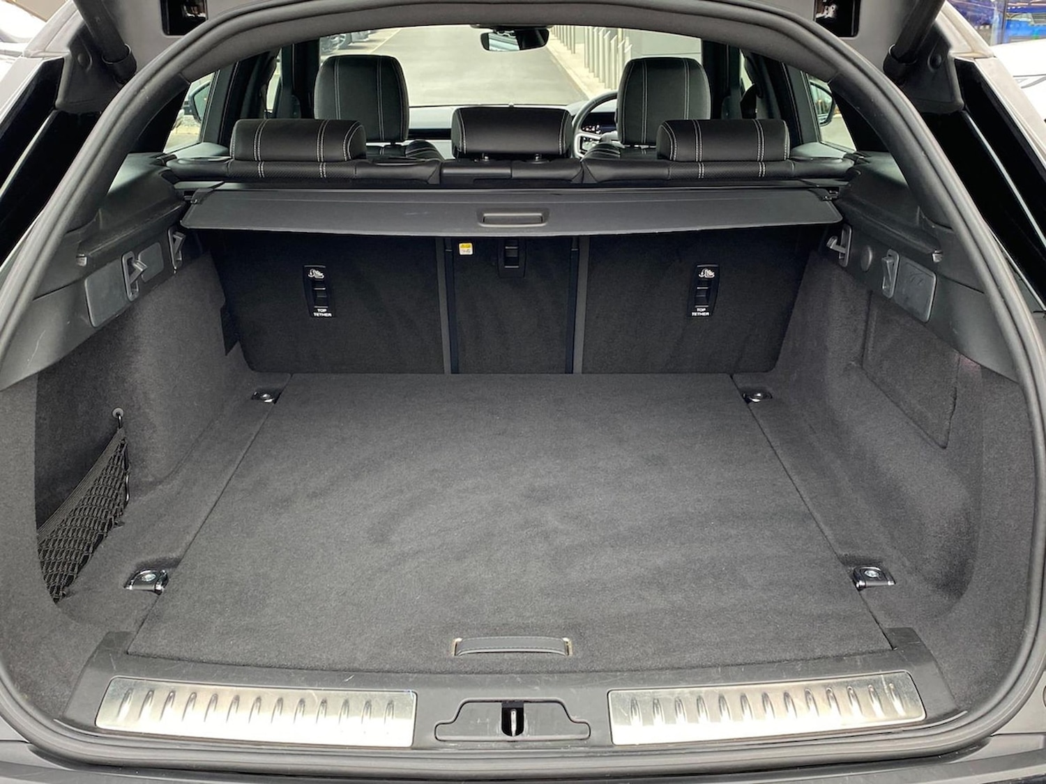 Used Land Rover Range Rover Velar 2022 for sale - 76611600: Photo 10