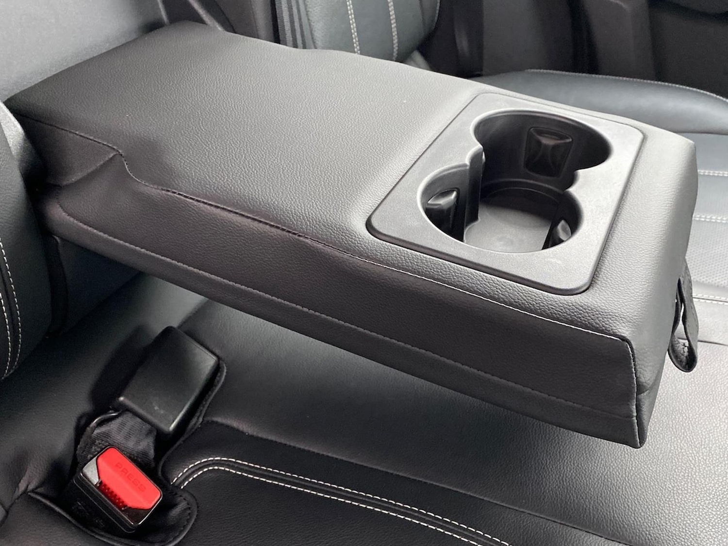 Used Land Rover Range Rover Velar 2022 for sale - 76611600: Photo 22