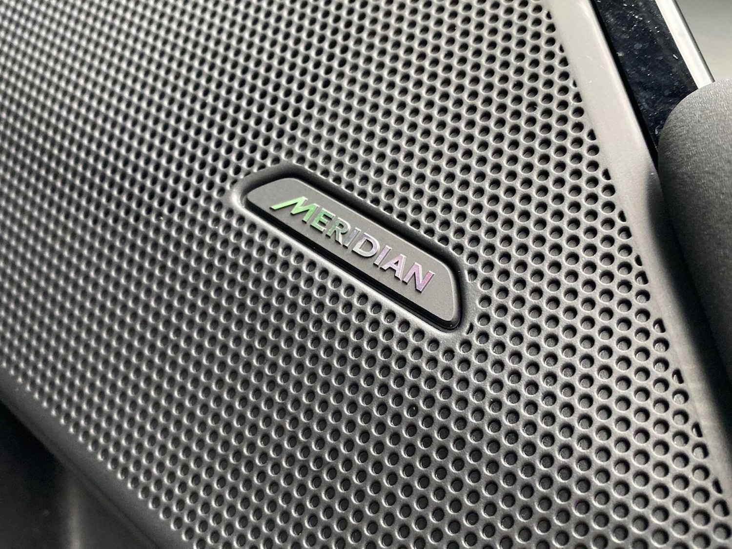 Used Land Rover Range Rover Velar 2022 for sale - 76611600: Photo 24