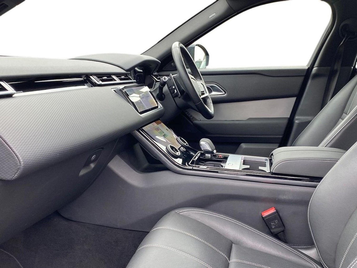 Used Land Rover Range Rover Velar 2022 for sale - 76611600: Photo 3