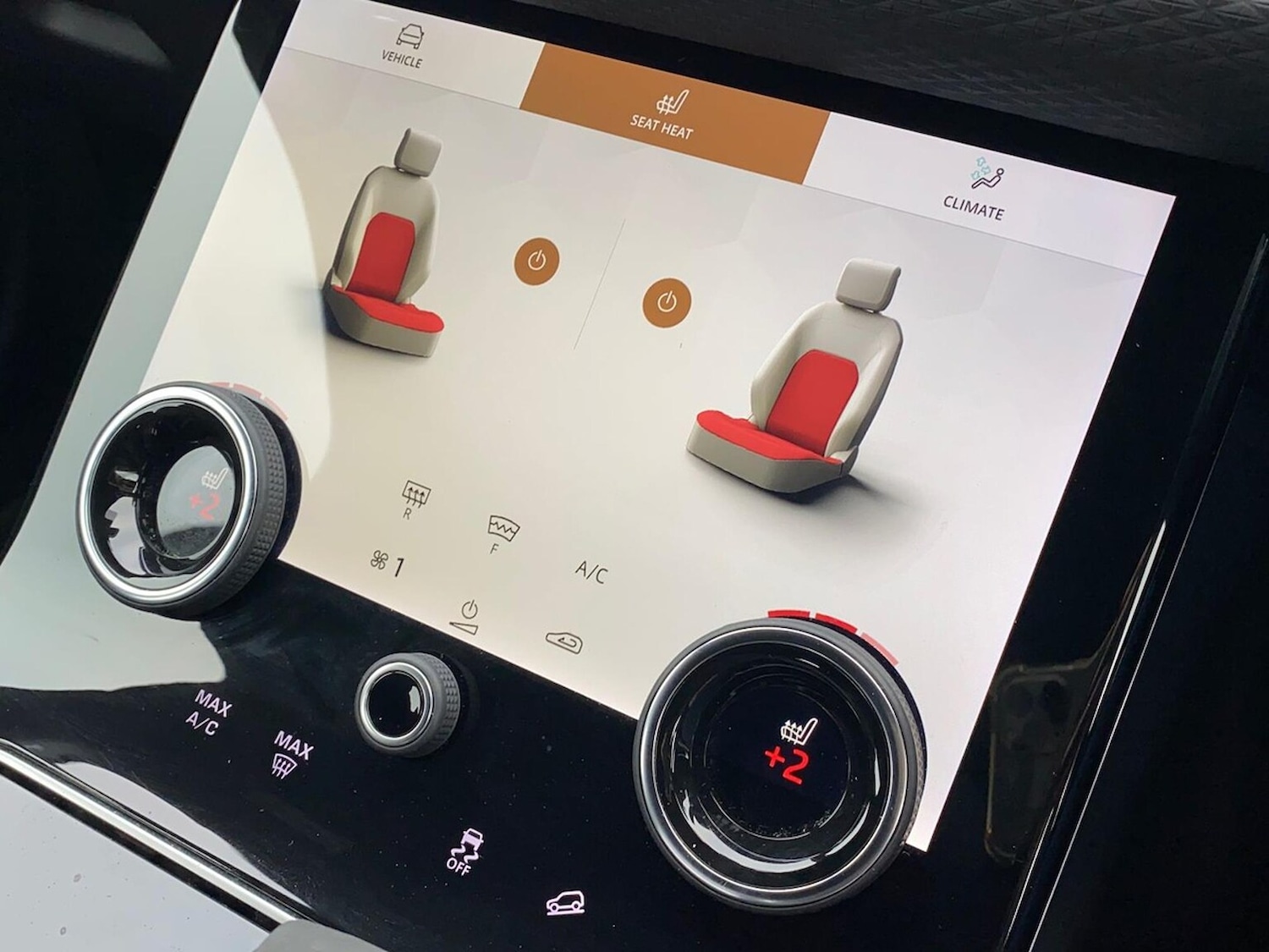 Used Land Rover Range Rover Velar 2022 for sale - 76611600: Photo 32