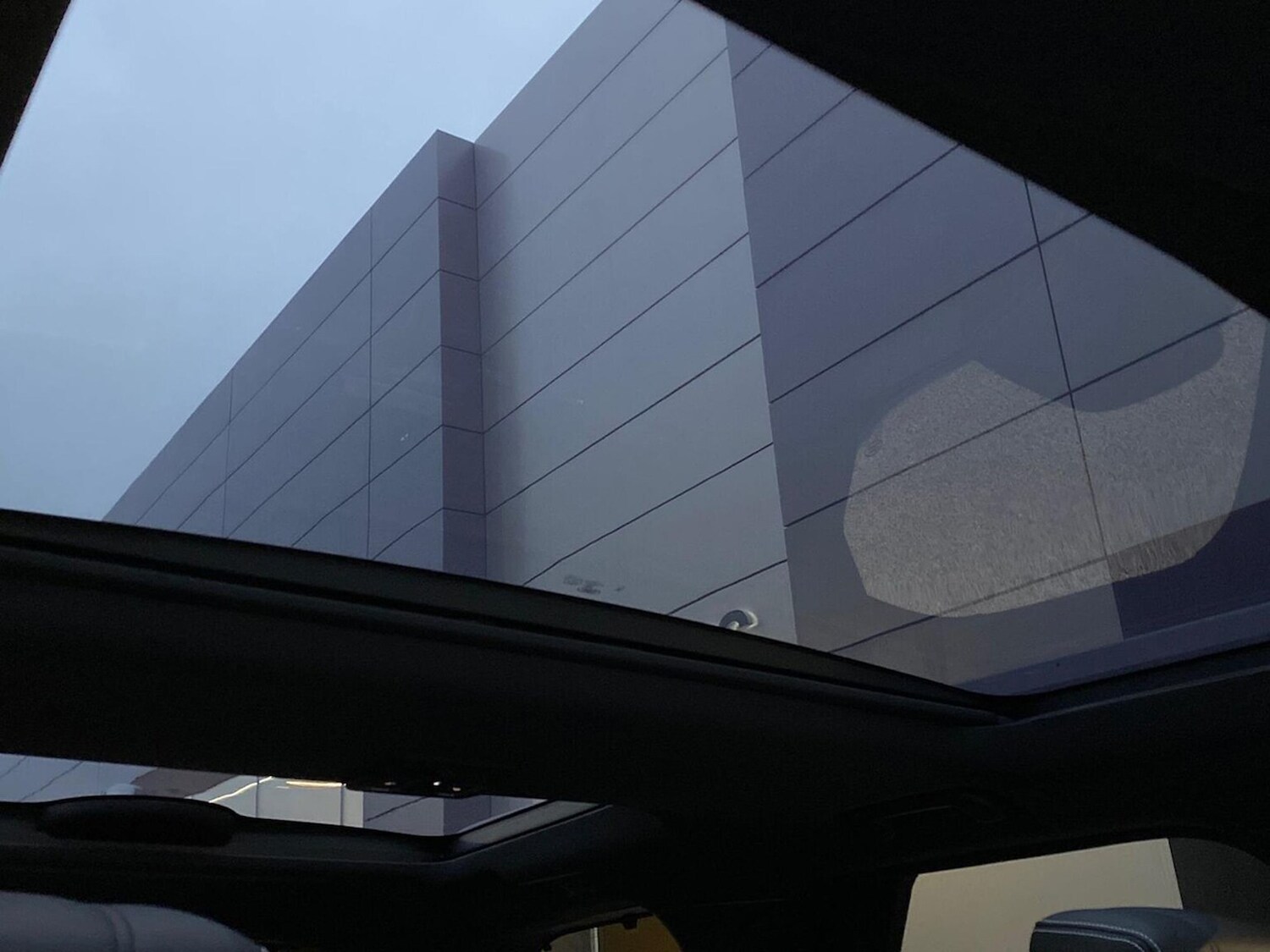 Used Land Rover Discovery 2023 for sale - 77487698: Photo 21