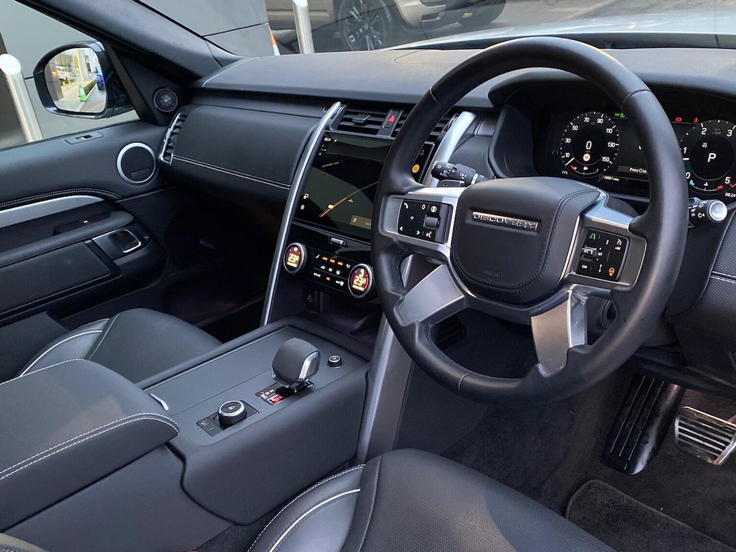 Used Land Rover Discovery 2023 for sale - 77487698: Photo 26