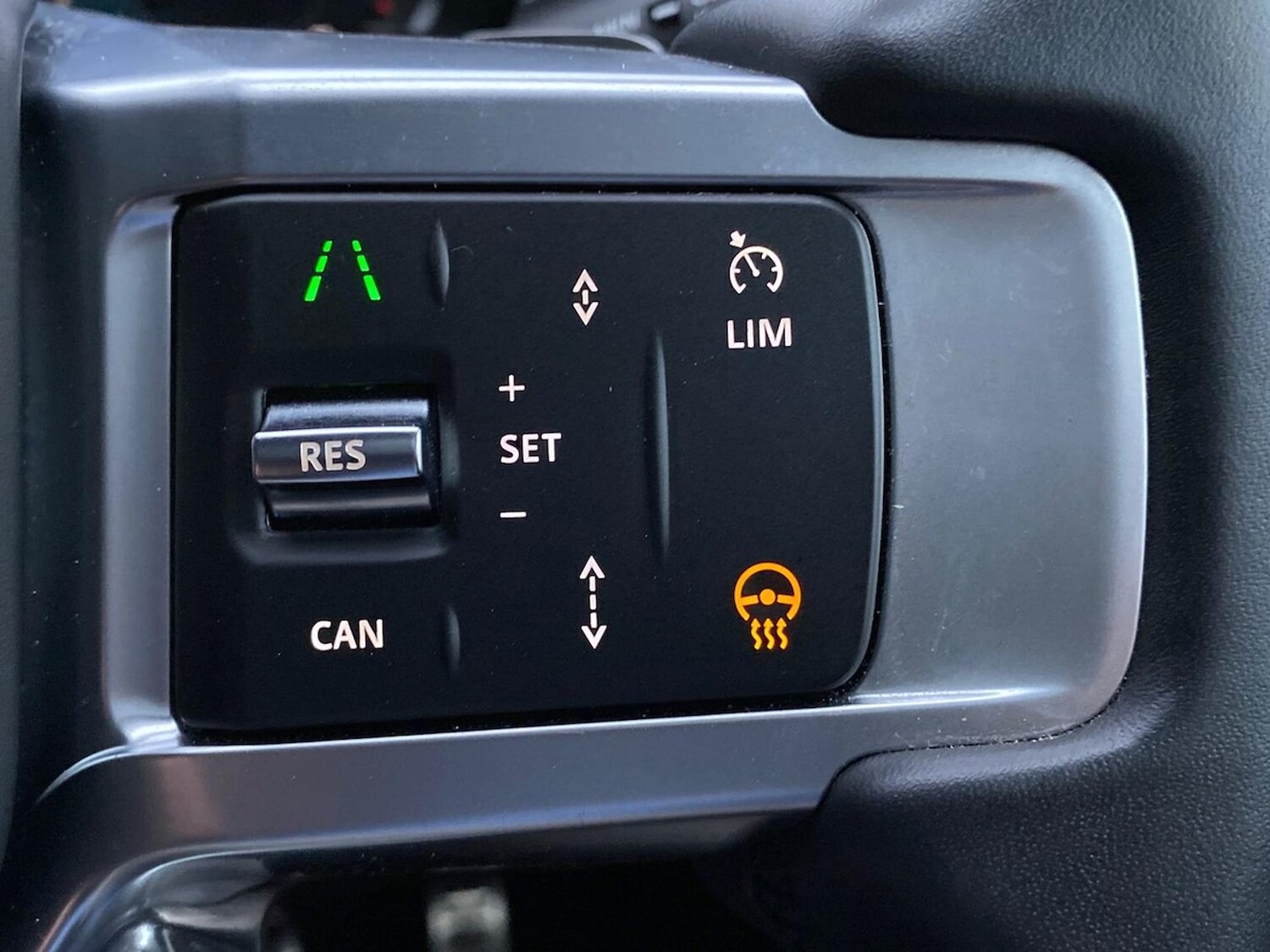 Used Land Rover Discovery 2023 for sale - 77487698: Photo 30