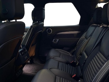 Used Land Rover Discovery 2023 for sale - 77487698: Photo