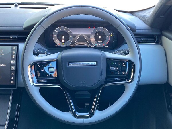 Used Land Rover Range Rover Velar 2025 for sale - 76193209: Photo 15