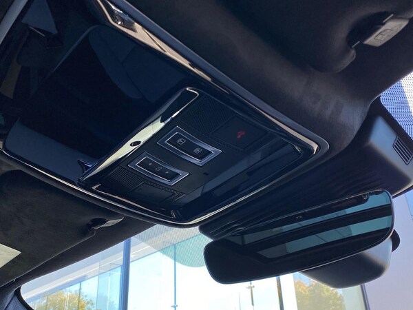 Used Land Rover Range Rover Velar 2025 for sale - 76193209: Photo 31