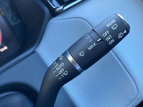 Used Land Rover Range Rover Velar 2025 for sale - 76193209: Photo 36