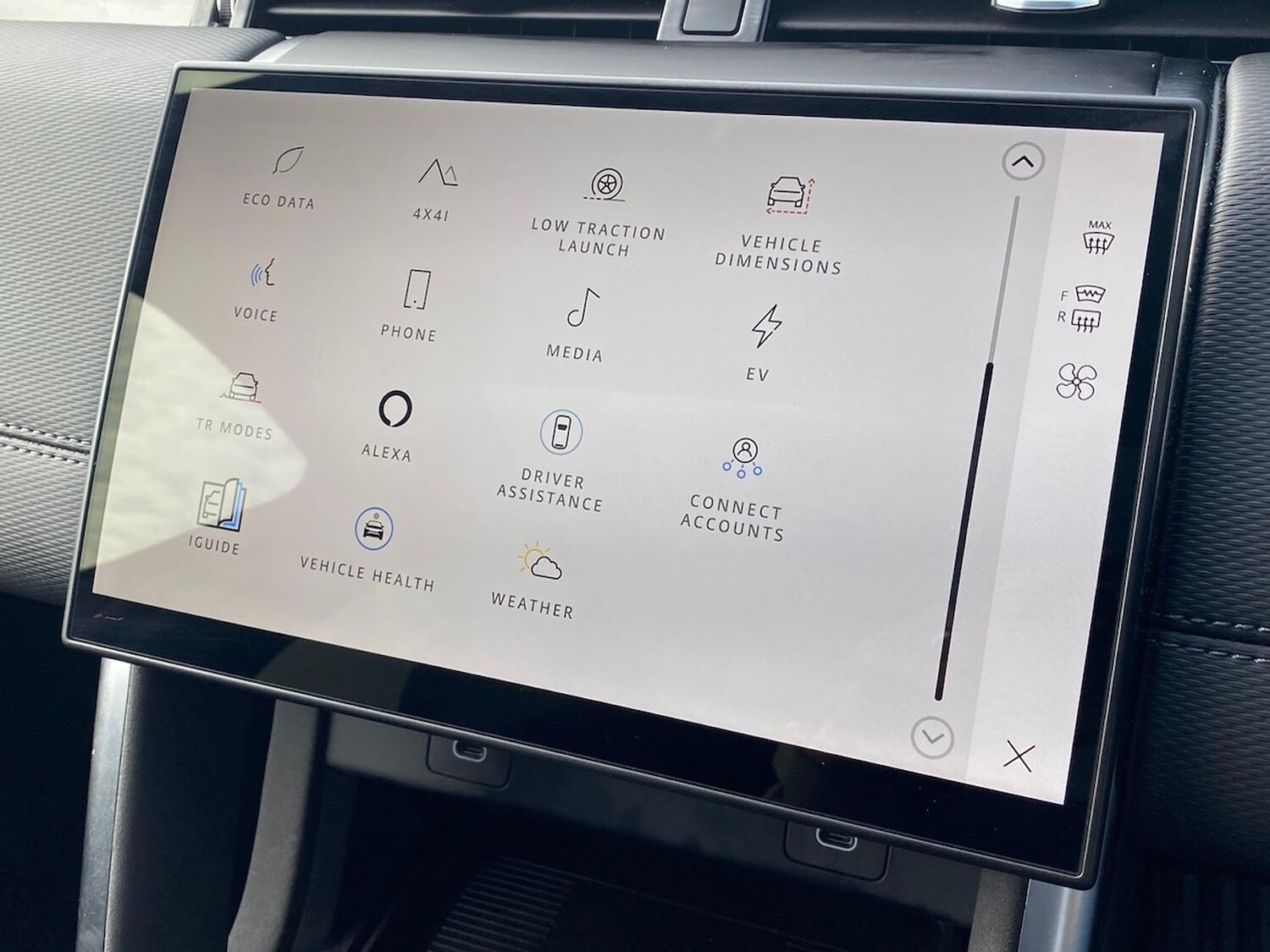 Used Land Rover Discovery Sport 2025 for sale - 78193739: Photo 35