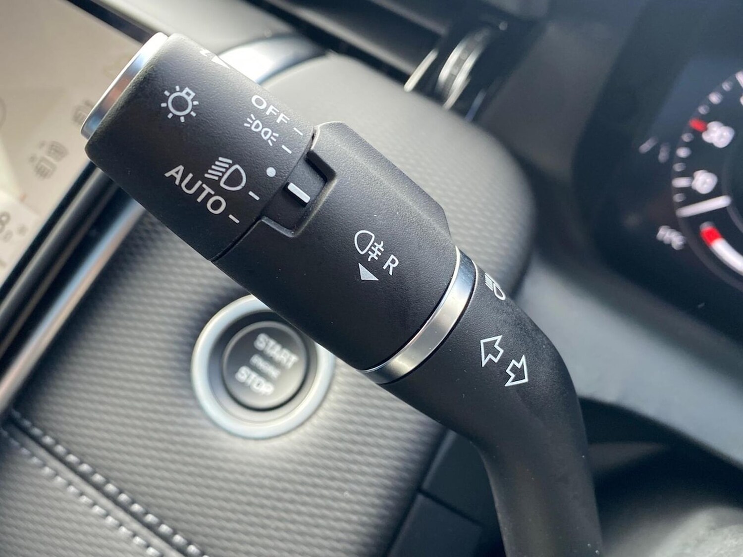 Used Land Rover Discovery Sport 2025 for sale - 78193739: Photo 42