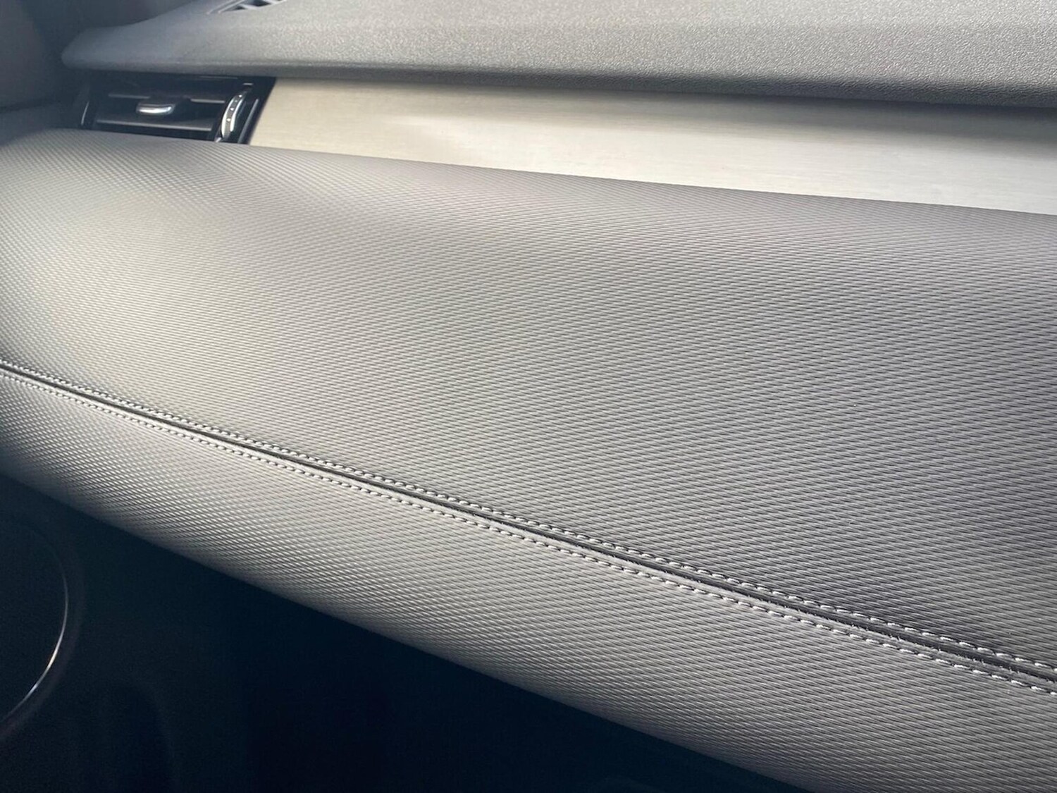 Used Land Rover Discovery Sport 2025 for sale - 78193739: Photo 44