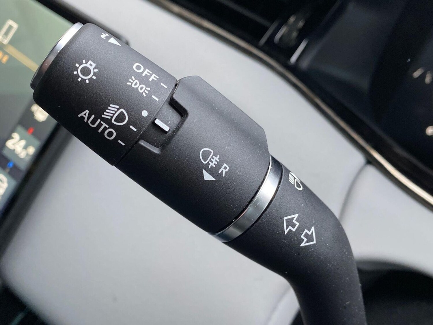 Used Land Rover Range Rover Evoque 2025 for sale - 77487775: Photo 34