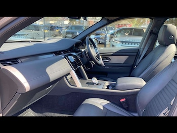 Used Land Rover Discovery Sport 2024 for sale - 79033249: Photo