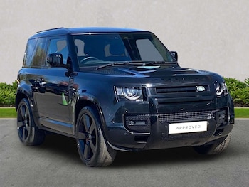 Used Land Rover Defender 2024 for sale - 78310599: Photo