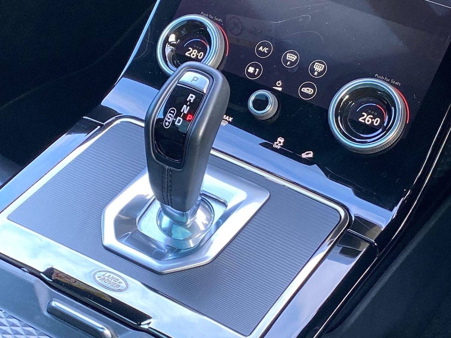 Used Land Rover Range Rover Evoque 2019 for sale - 76777339: Photo 13