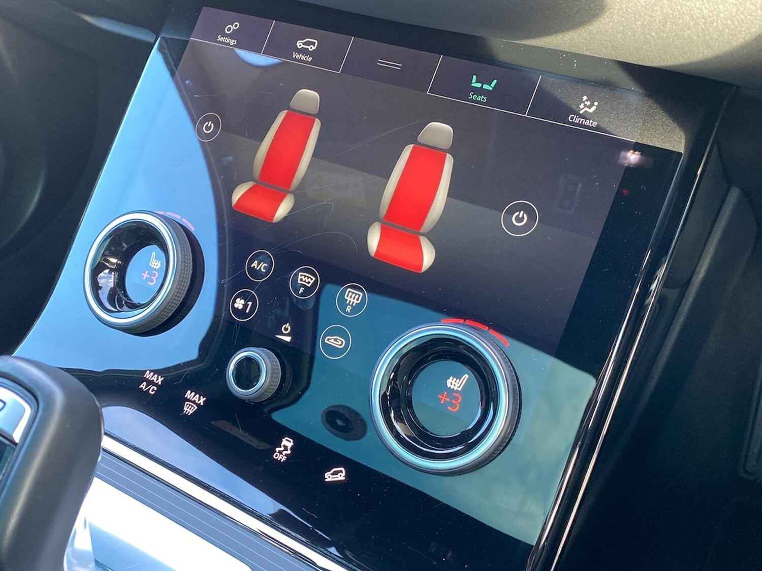 Used Land Rover Range Rover Evoque 2019 for sale - 76777339: Photo 35