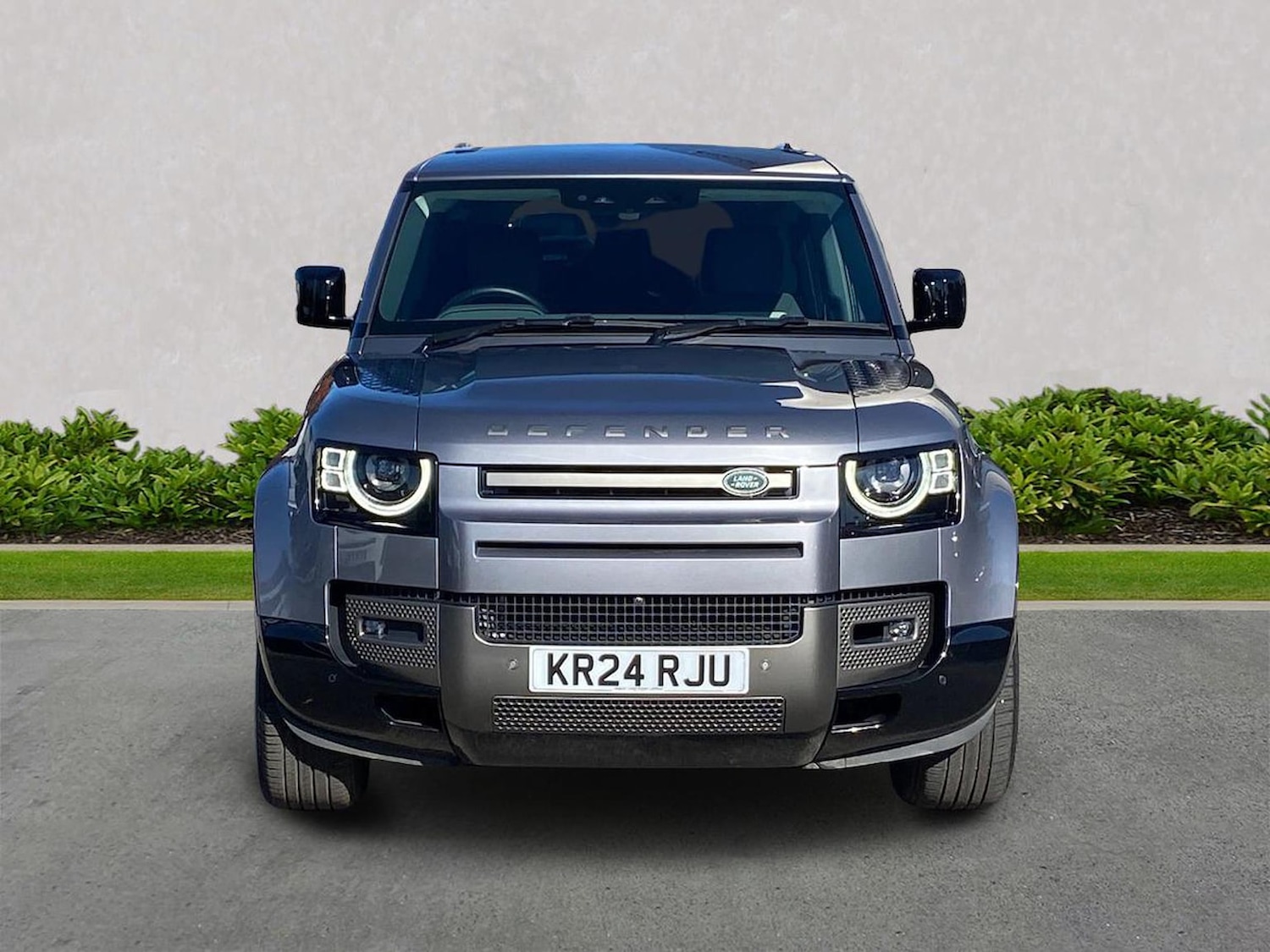 Used Land Rover Defender 2024 for sale - 76682645: Photo 7