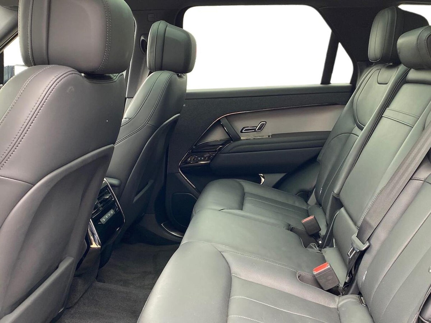 Used Land Rover Range Rover Sport 2023 for sale - 77845281: Photo 4