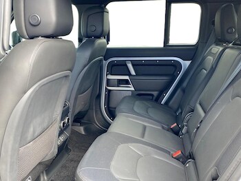 Used Land Rover Defender 2023 for sale - 75908111: Photo