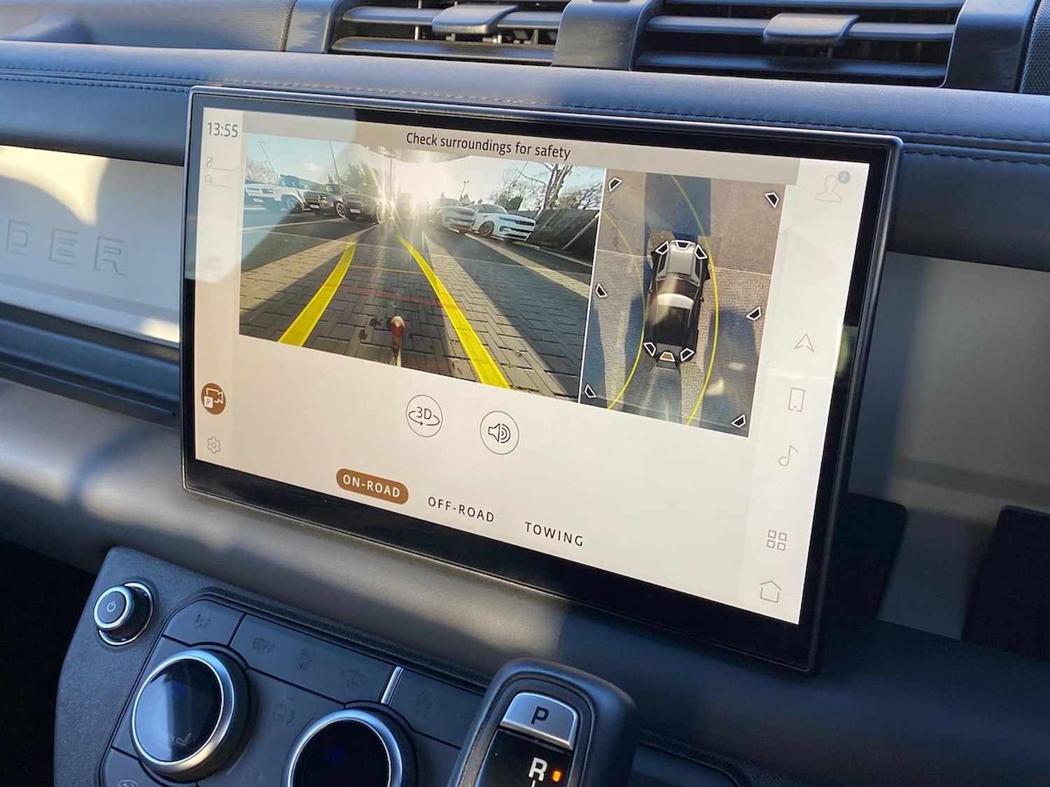 Used Land Rover Defender 2023 for sale - 76670832: Photo 12