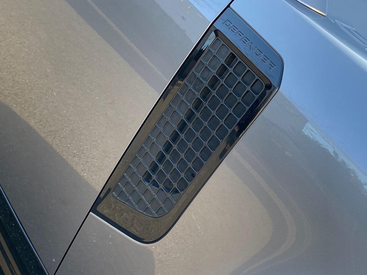 Used Land Rover Defender 2023 for sale - 76670832: Photo 24