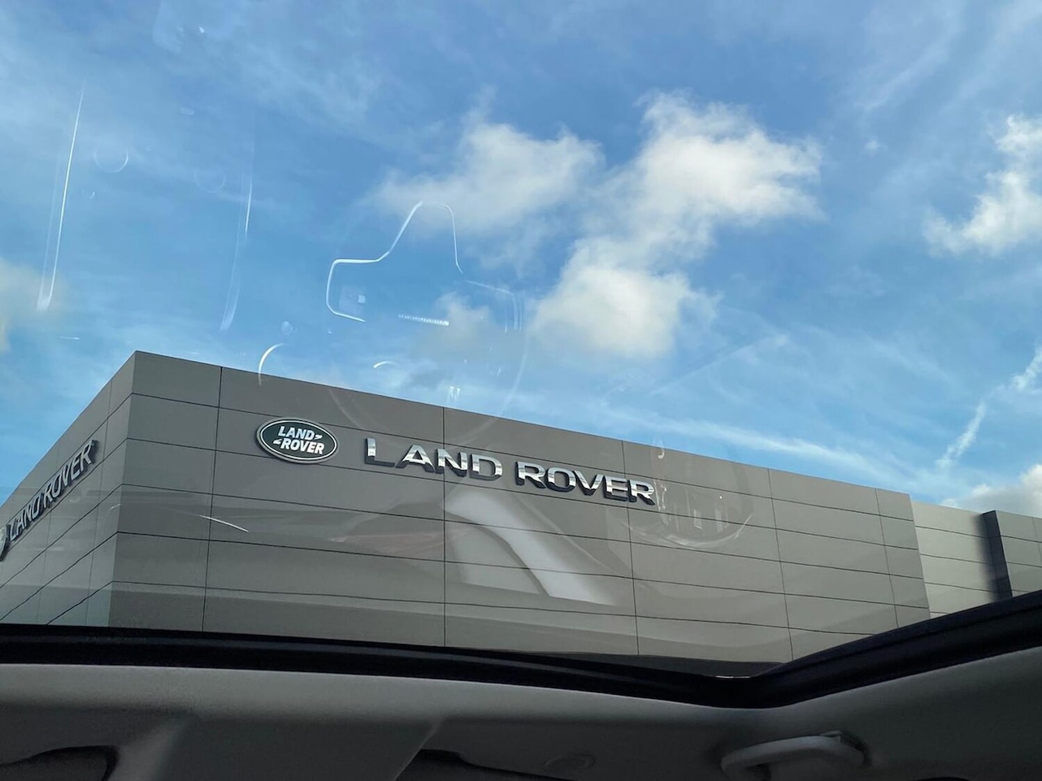 Used Land Rover Discovery Sport 2022 for sale - 76536634: Photo 25