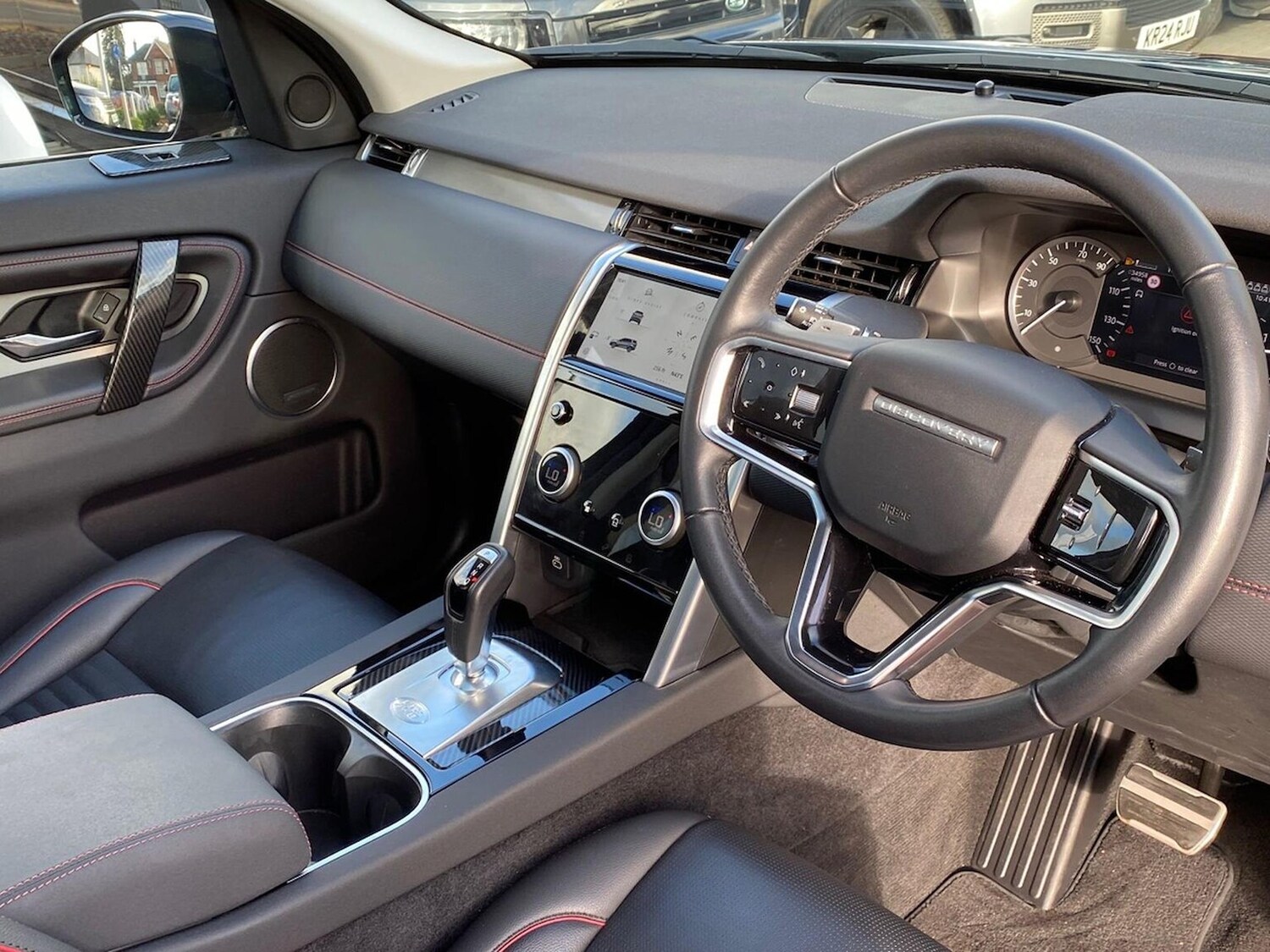 Used Land Rover Discovery Sport 2022 for sale - 76536634: Photo 30