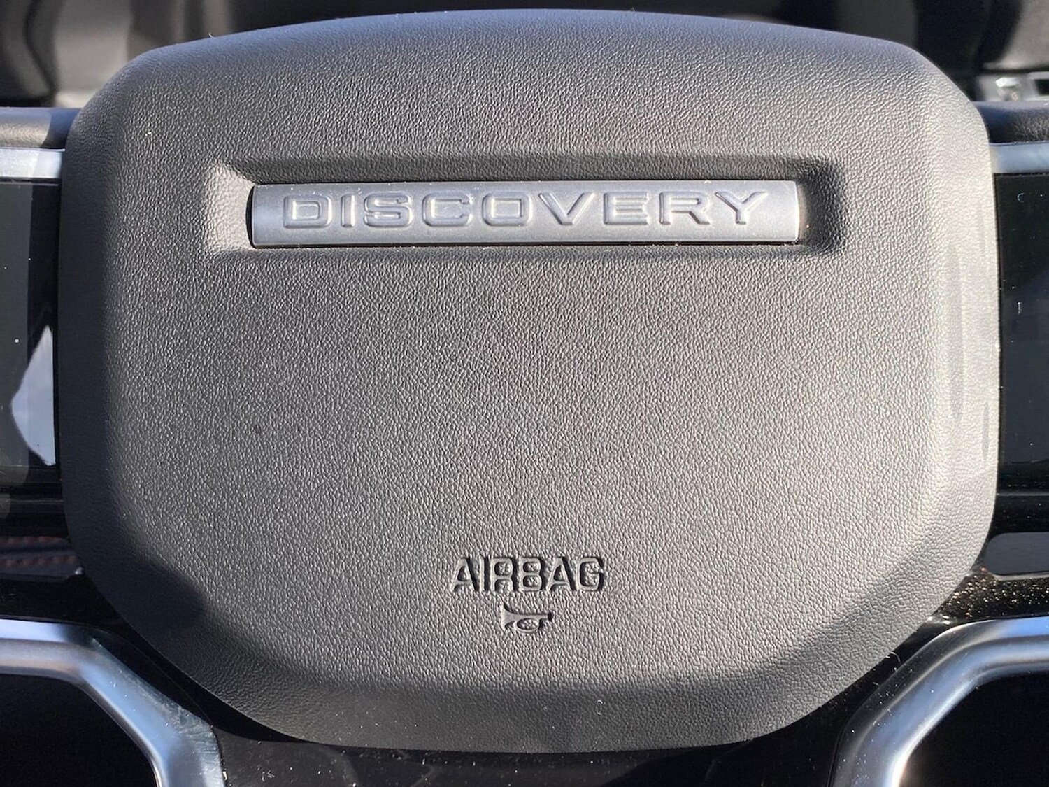 Used Land Rover Discovery Sport 2022 for sale - 76536634: Photo 36