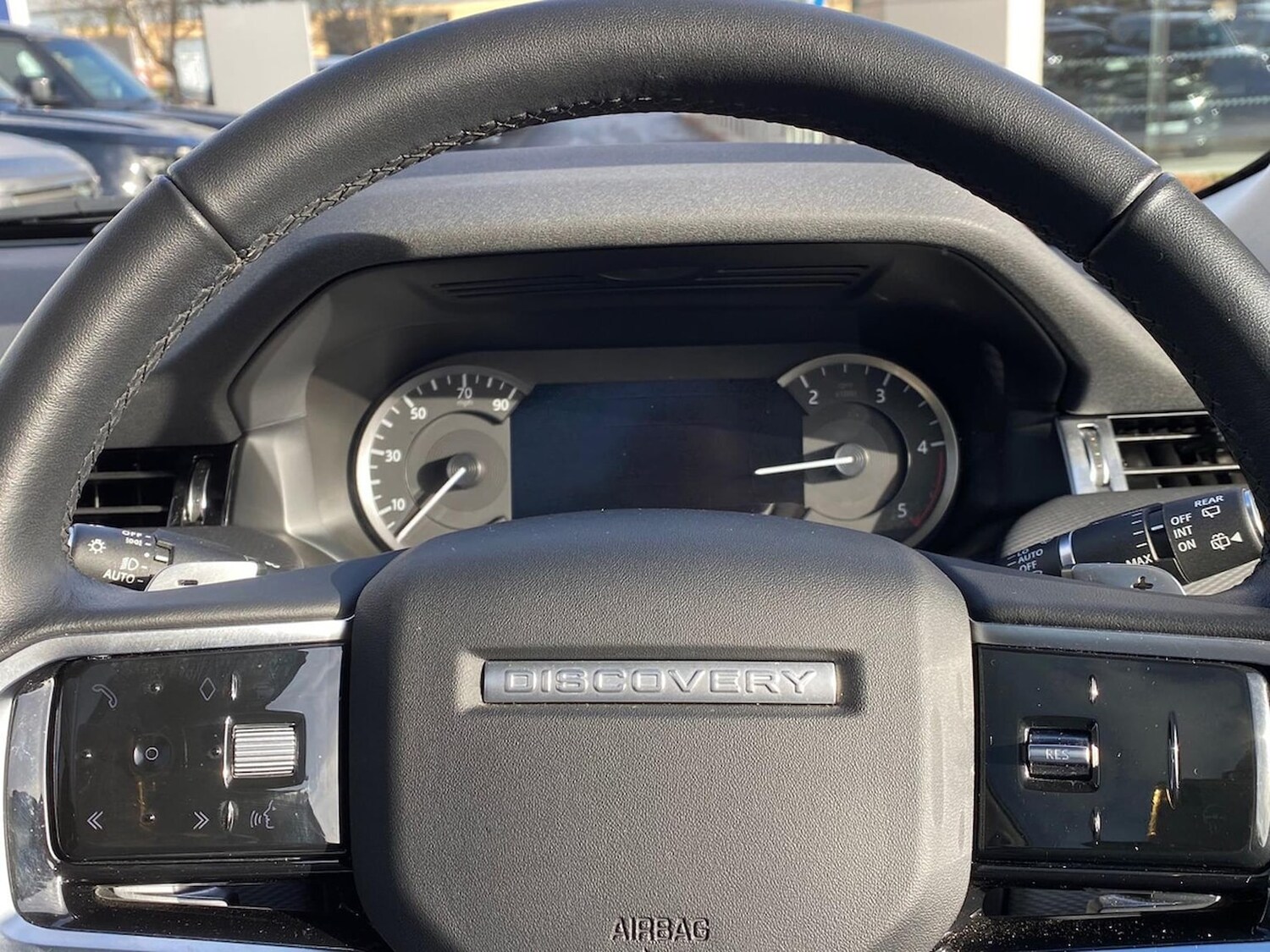 Used Land Rover Discovery Sport 2022 for sale - 76536634: Photo 37