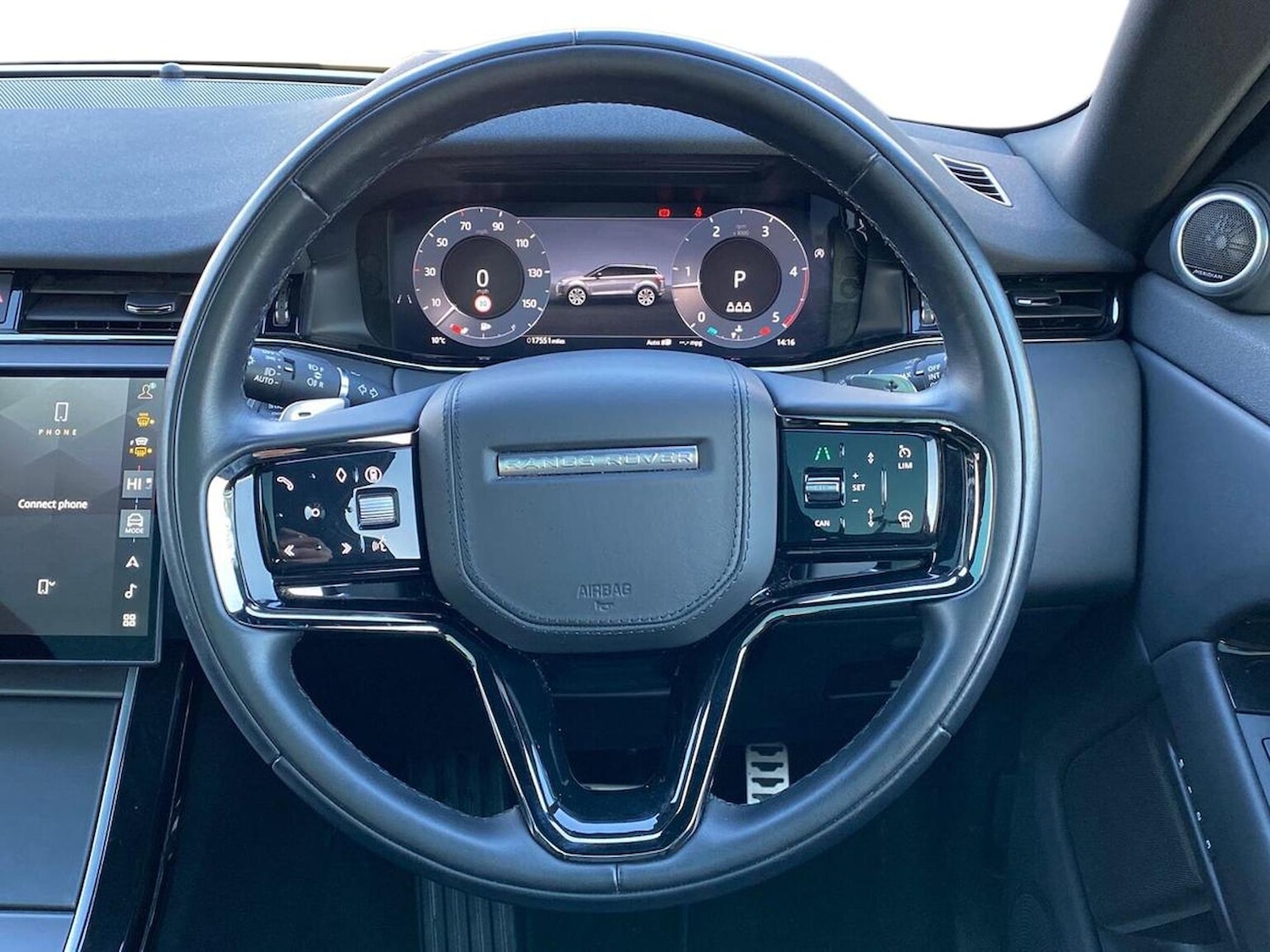 Used Land Rover Range Rover Evoque 2024 for sale - 76879727: Photo 15