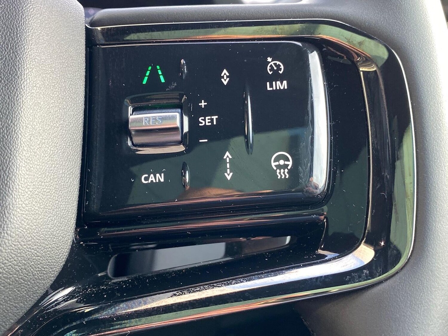 Used Land Rover Range Rover Evoque 2025 for sale - 77487800: Photo 29