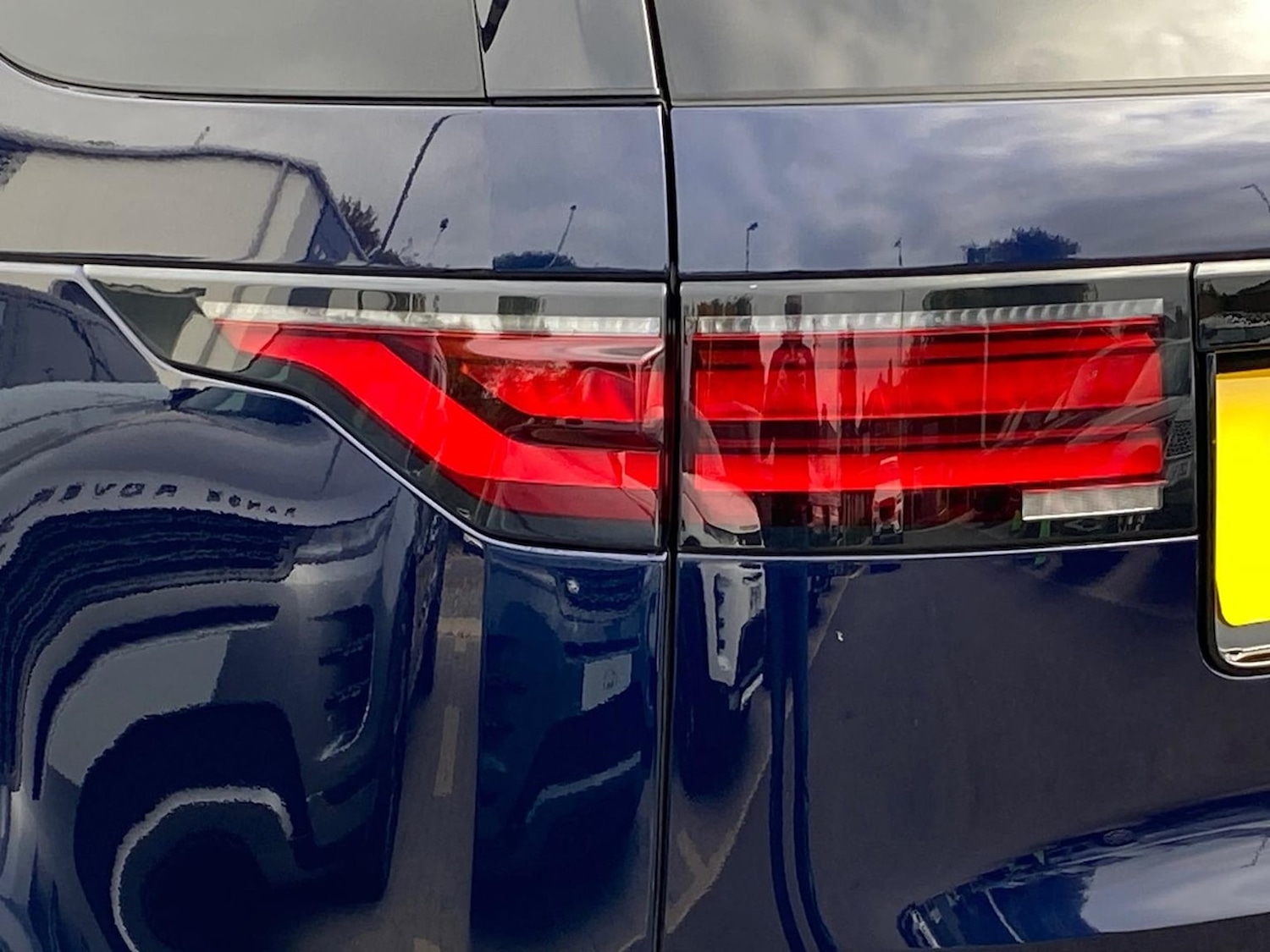 Used Land Rover Discovery 2021 for sale - 76518623: Photo 19