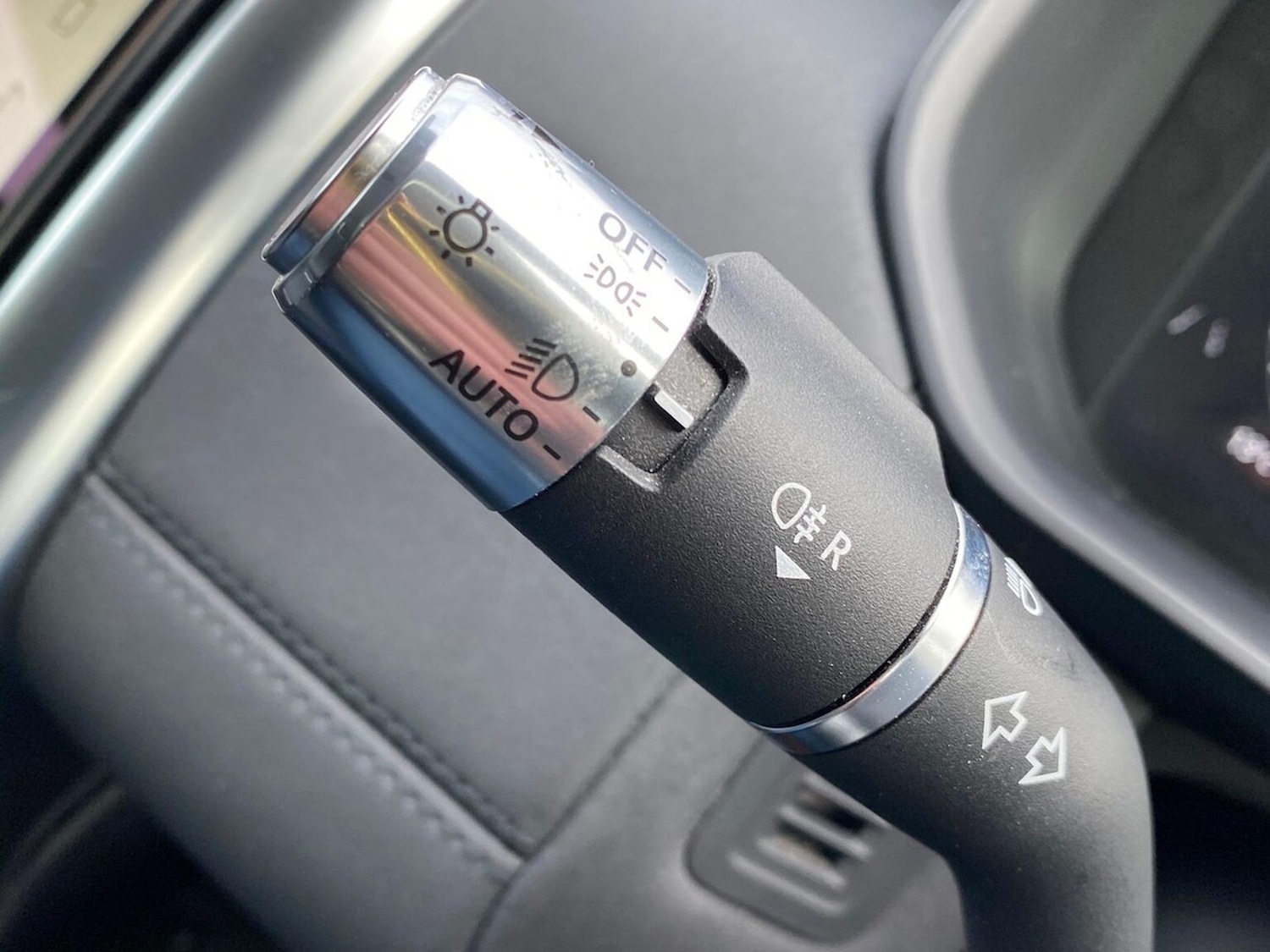 Used Land Rover Discovery 2021 for sale - 76518623: Photo 33