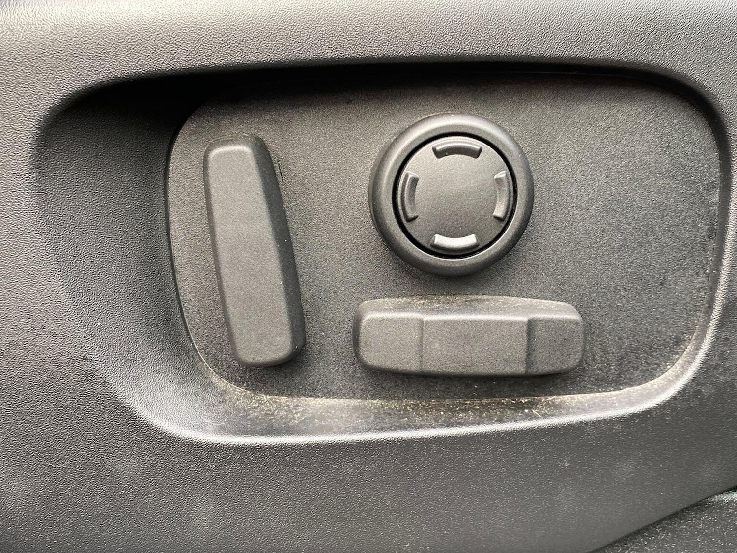 Used Land Rover Discovery 2021 for sale - 76518623: Photo 35