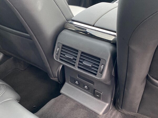 Used Land Rover Range Rover Velar 2023 for sale - 76329996: Photo 18