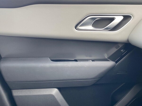 Used Land Rover Range Rover Velar 2023 for sale - 76329996: Photo 40
