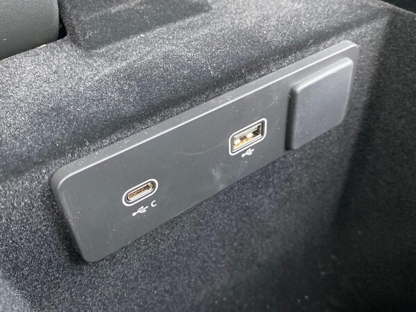 Used Land Rover Range Rover Velar 2023 for sale - 76329996: Photo 42