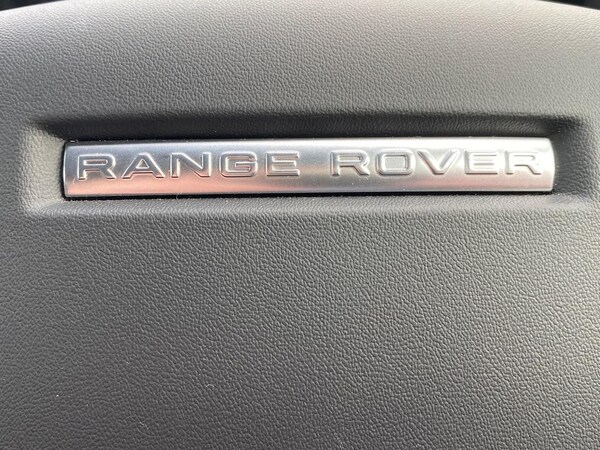 Used Land Rover Range Rover Velar 2023 for sale - 76329996: Photo 43