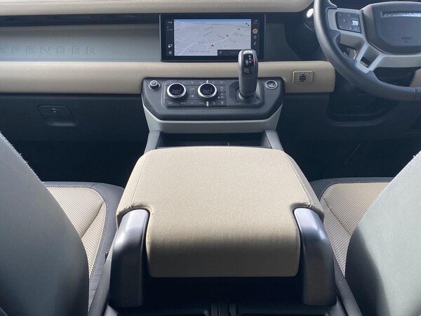 Used Land Rover Defender 2022 for sale - 76293098: Photo 14