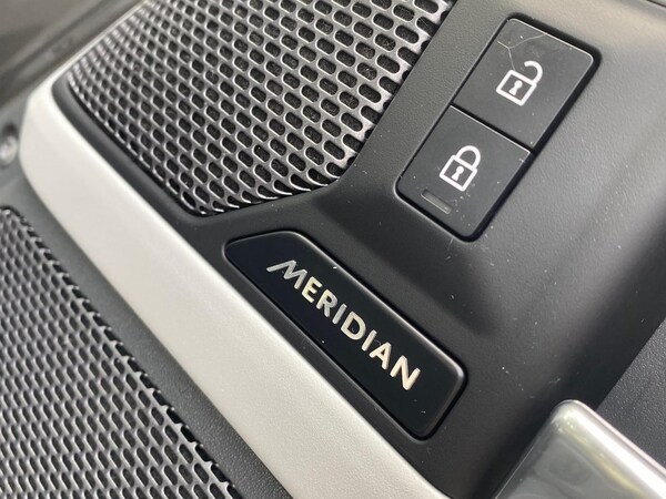 Used Land Rover Defender 2022 for sale - 76293098: Photo 38