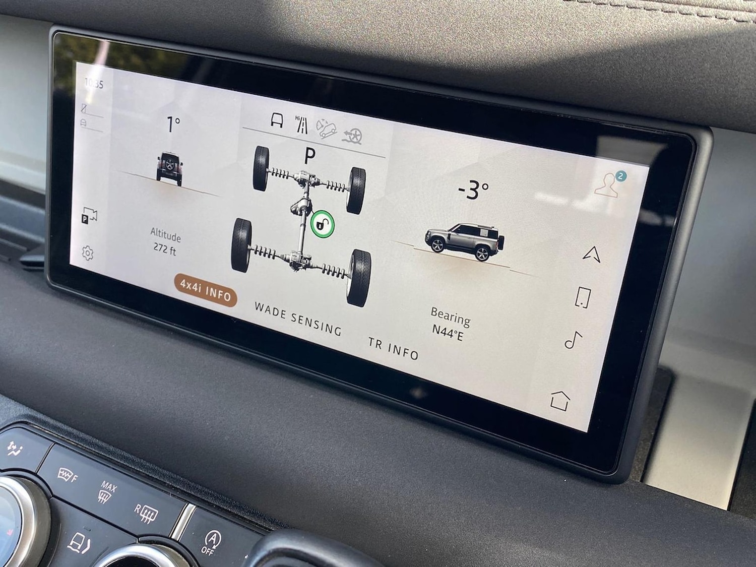 Used Land Rover Defender 2021 for sale - 76418231: Photo 33